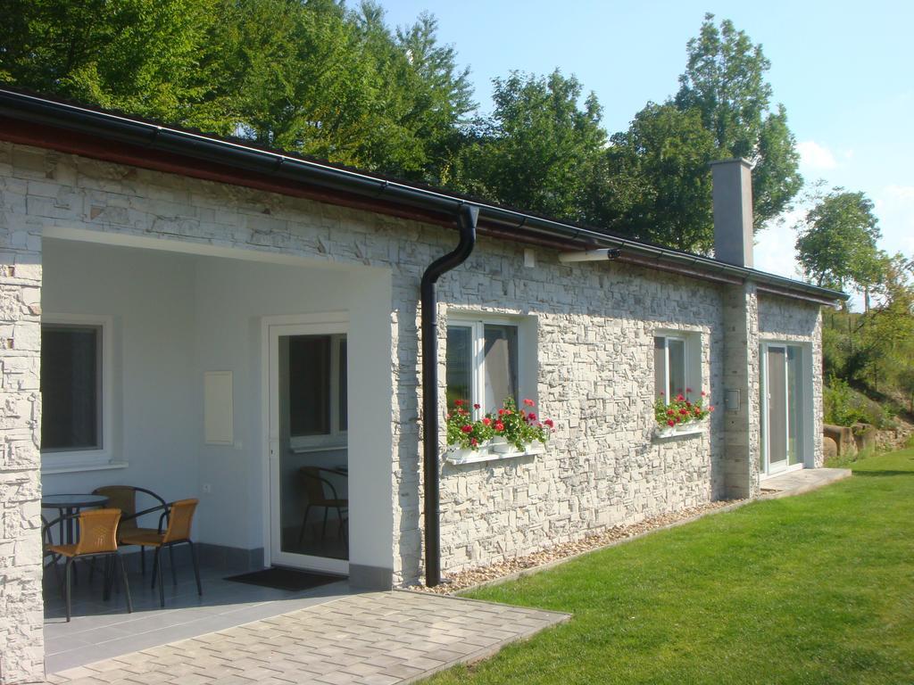 Apartman Kurdejov ฮุสโตเปเช ห้อง รูปภาพ