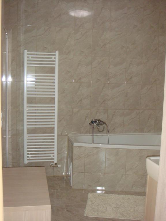 Apartman Kurdejov ฮุสโตเปเช ภายนอก รูปภาพ