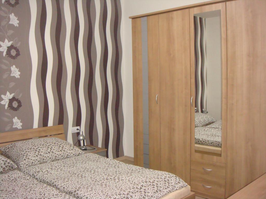 Apartman Kurdejov ฮุสโตเปเช ภายนอก รูปภาพ
