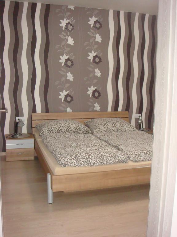 Apartman Kurdejov ฮุสโตเปเช ภายนอก รูปภาพ